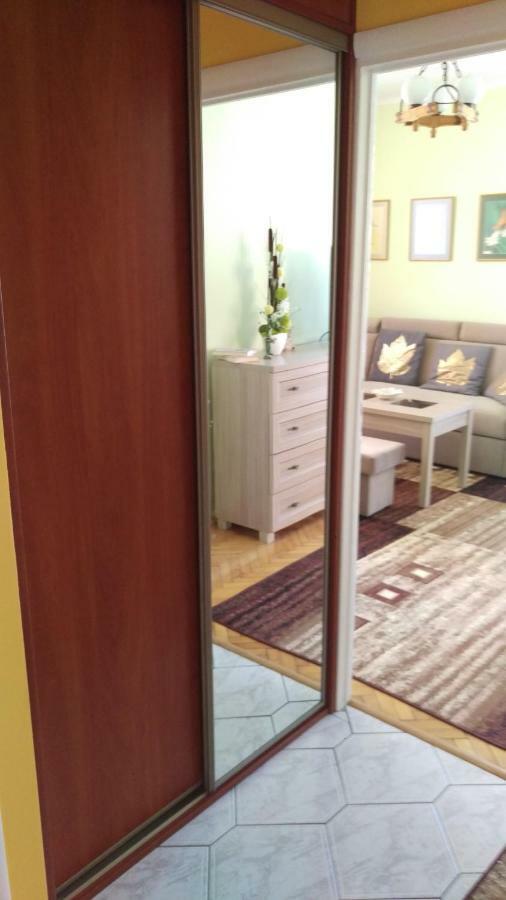 Bogusz Appartamento Kołobrzeg Esterno foto